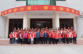 省社科院开展植树志愿服务活动