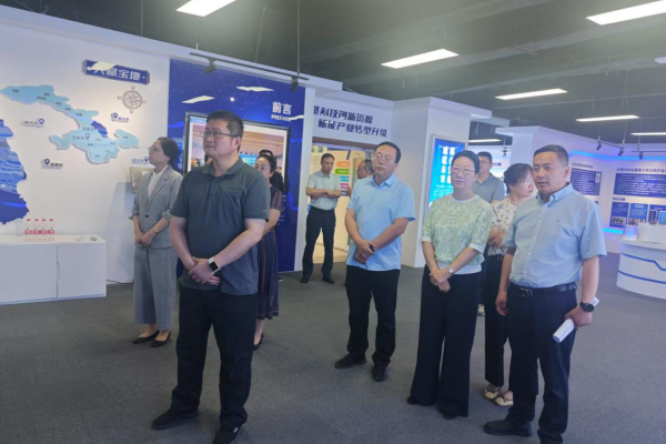 院党委书记徐建群带队赴白银分院和白银国家自主创新示范区研究基地调研